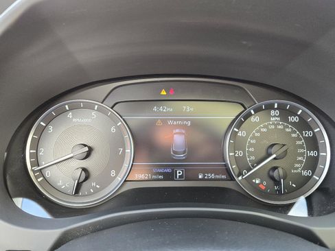 Certified 2023 INFINITI QX50 Luxe image 24