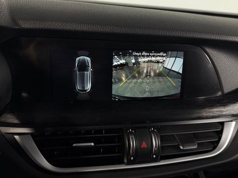 Used 2022 Alfa Romeo Stelvio Sprint RWD image 14