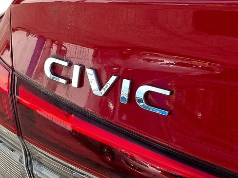 Used 2023 Honda Civic Touring image 29