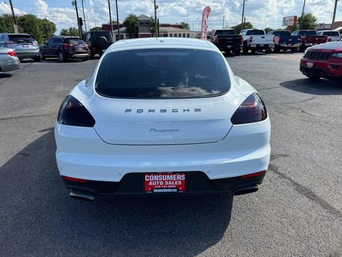 Used 2016 Porsche Panamera AWD/4WD image 30