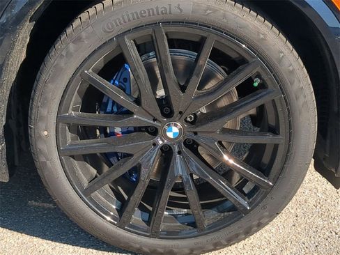 New 2026 BMW X5 xDrive40i w/ Executive Package image 11
