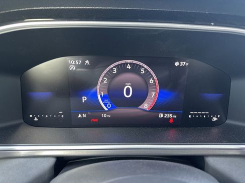 New 2026 Volkswagen Taos SE image 19