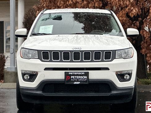 Used 2019 Jeep Compass Latitude image 9