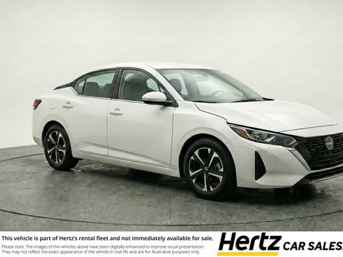 Used 2025 Nissan Sentra SV FWD image 1