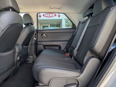 New 2026 Hyundai Ioniq 5 SEL image 11