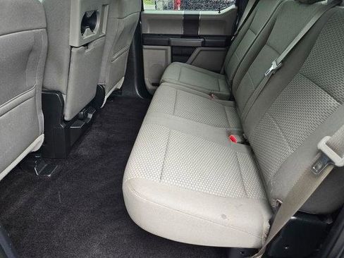 Used 2016 Ford F150 XLT RWD image 12