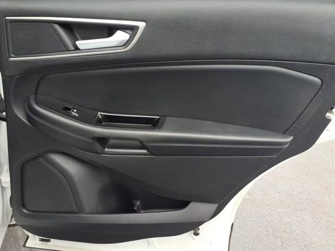 Used 2019 Ford Edge SEL w/ Equipment Group 201A image 14