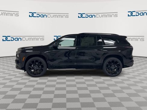 New 2026 Chevrolet Traverse RS w/ LPO, Floor Liner Package AWD/4WD image 5