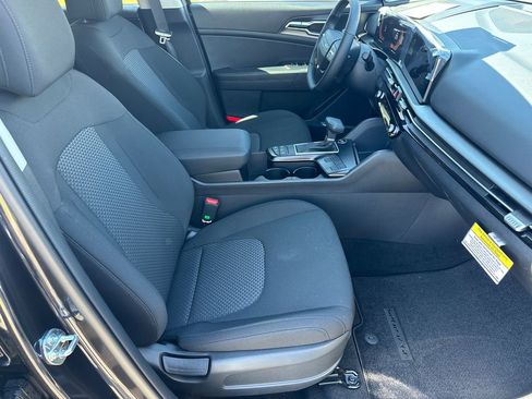 New 2026 Kia Sportage LX image 13