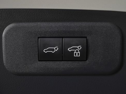 Used 2025 Lexus NX 350 AWD w/ Accessory Package (2T) image 11