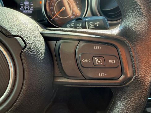 Used 2021 Jeep Wrangler Unlimited Sport image 9