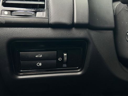 Used 2015 Jaguar F-TYPE S image 29