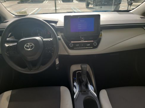Used 2026 Toyota Corolla LE FWD image 15