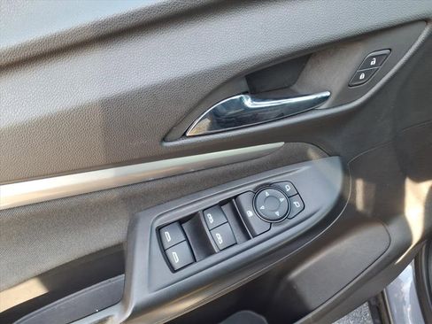 Used 2023 Chevrolet Bolt EUV LT w/ Driver Confidence Package image 15