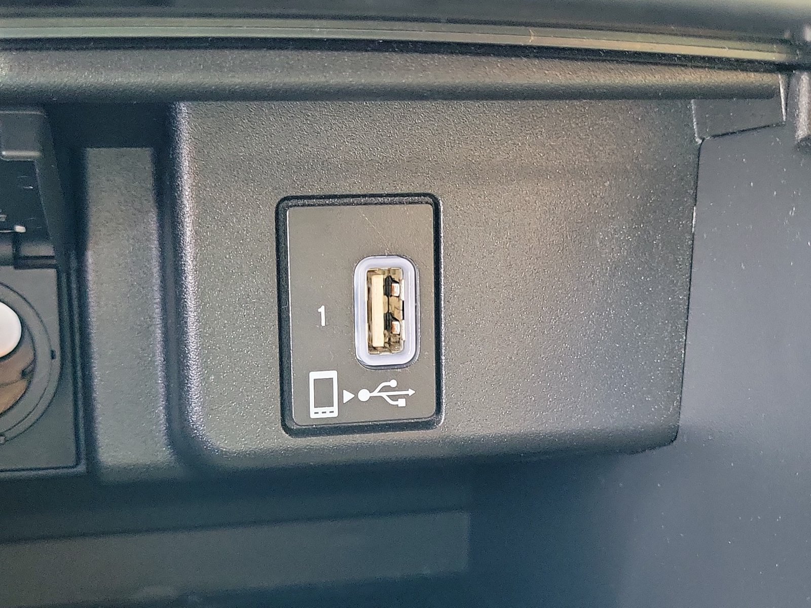Used 2019 Honda Accord Touring image 26
