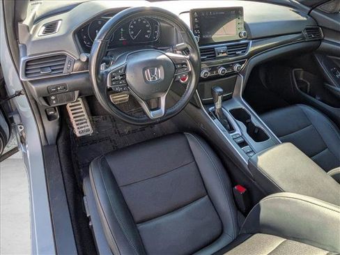 Used 2022 Honda Accord Sport image 11