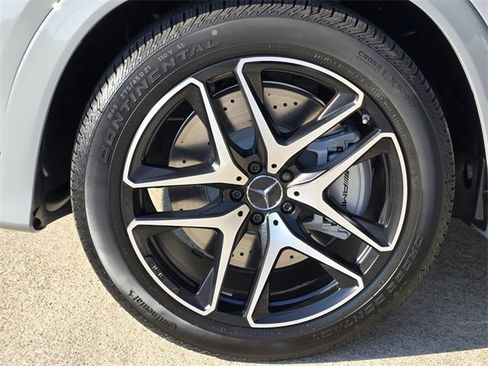 New 2026 Mercedes-Benz GLE 53 AMG 4MATIC Coupe image 11