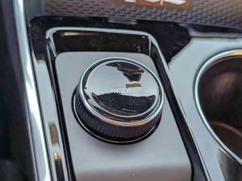 New 2026 Chevrolet Equinox ACTIV w/ Convenience Package III image 26