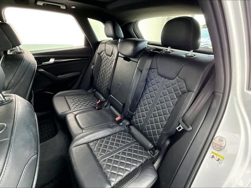 Used 2021 Audi SQ5 Prestige w/ Prestige Package AWD/4WD image 36