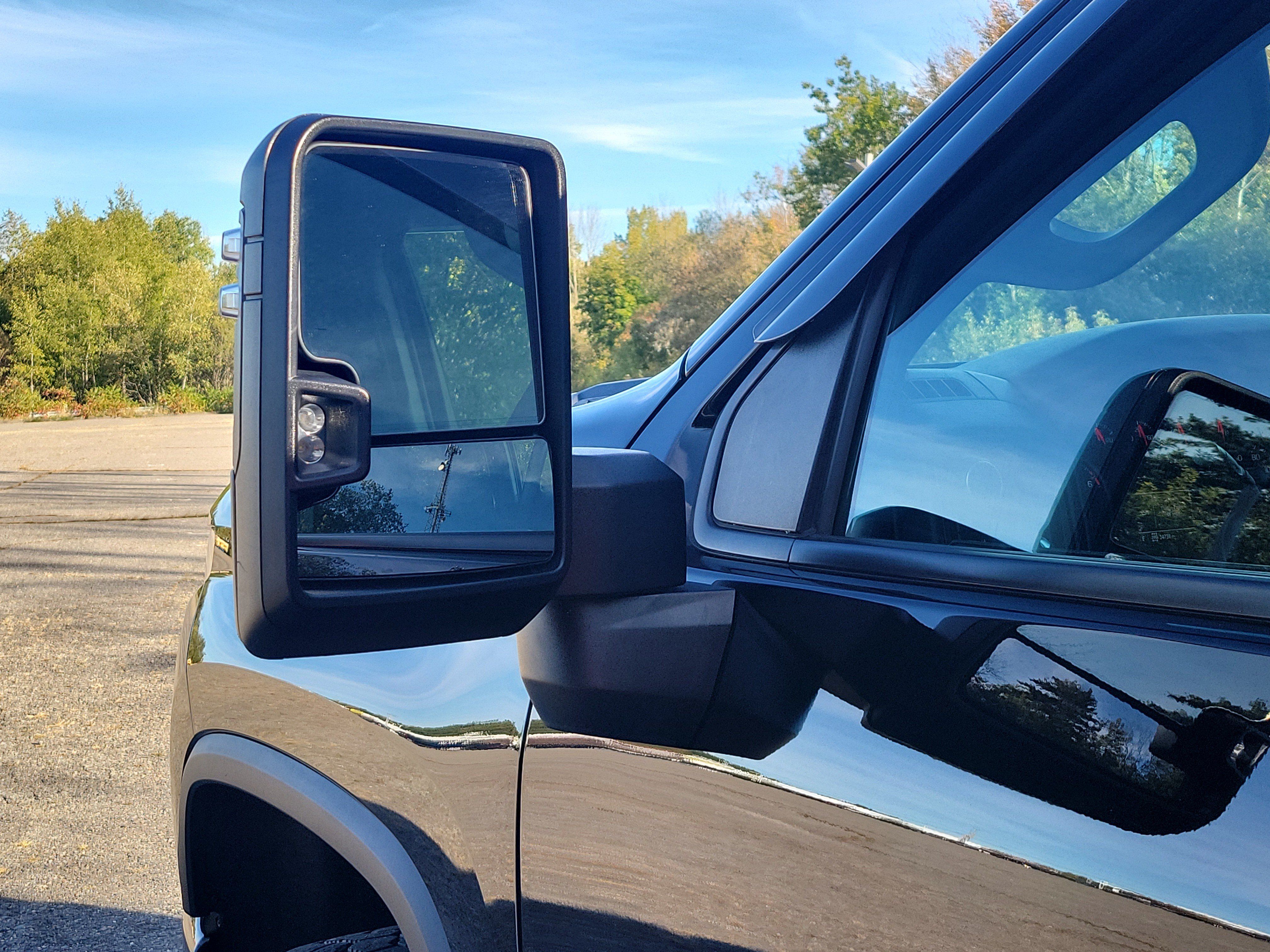 Used 2023 Chevrolet Silverado 2500 Custom w/ Custom Value Package AWD/4WD image 10