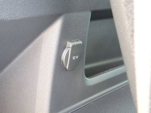 Used 2022 Volkswagen Atlas SE image 12