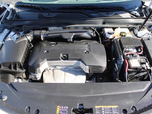 Used 2019 Chevrolet Impala LT image 18