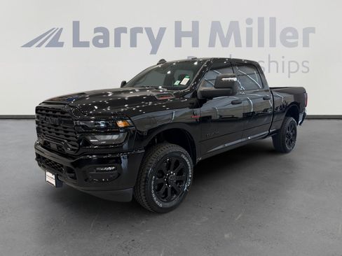 New 2026 RAM 2500 Big Horn AWD/4WD image 1