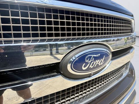 Used 2020 Ford F150 King Ranch w/ Equipment Group 601A Luxury AWD/4WD image 9