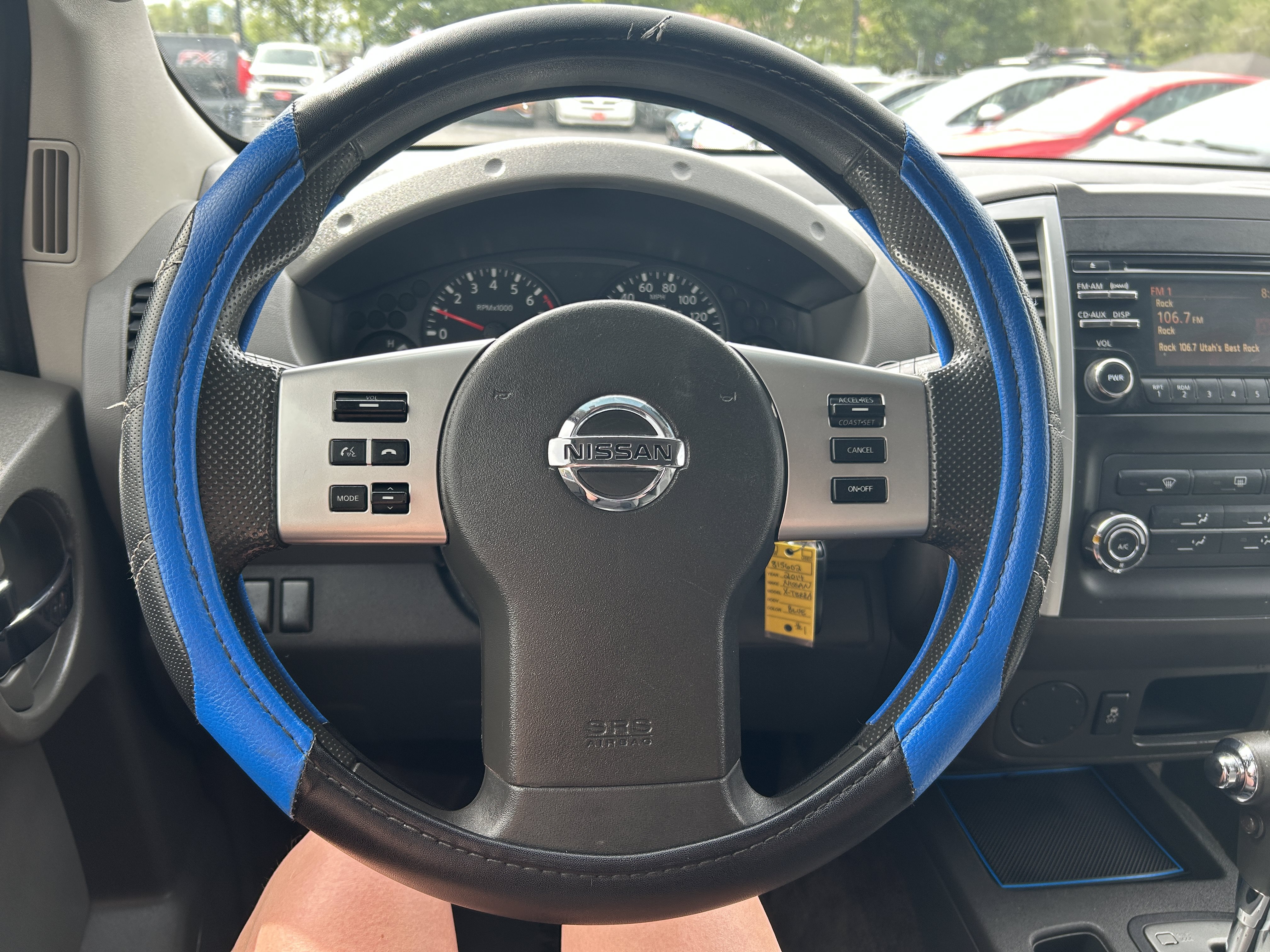 Used 2014 Nissan Xterra S w/ Nevada Tow Package RWD image 9