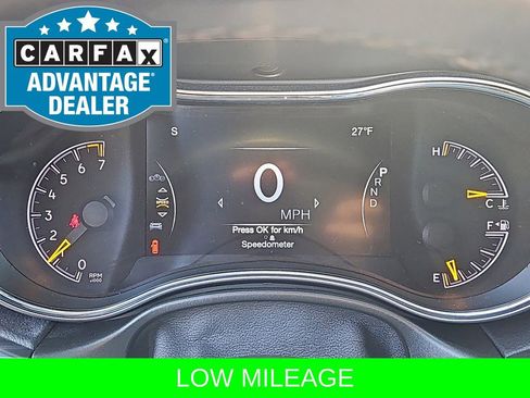 Used 2022 Jeep Grand Cherokee Limited image 26