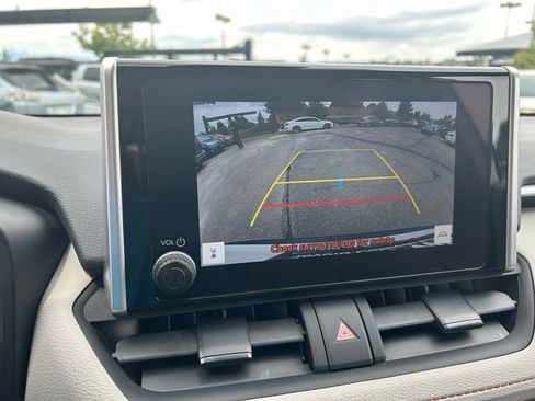 Used 2024 Toyota RAV4 XLE image 18