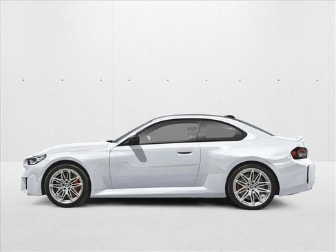 New 2026 BMW M2 RWD image 2