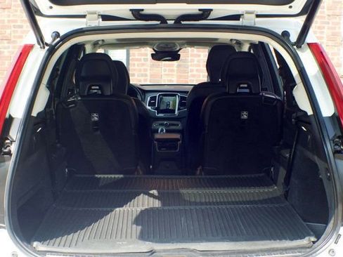 Used 2023 Volvo XC90 T8 Ultimate AWD/4WD image 54