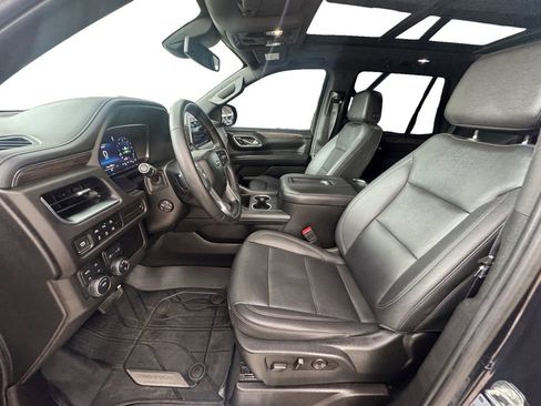 Used 2023 Chevrolet Tahoe Z71 w/ Luxury Package image 10