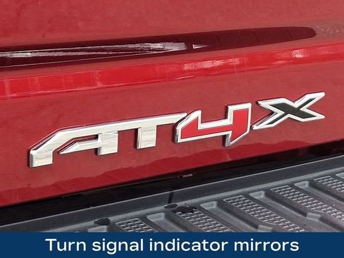 Used 2025 GMC Sierra 2500 AT4X image 33