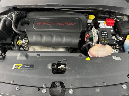 Used 2022 Jeep Compass Limited w/ Sun and Sound Group AWD/4WD image 29