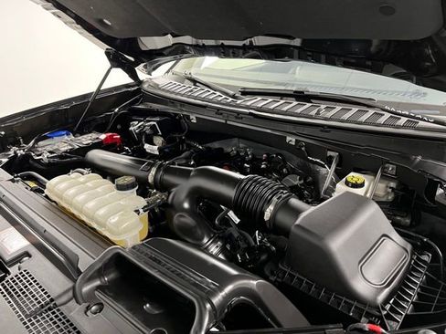 Used 2025 Ford Expedition Platinum AWD/4WD image 62