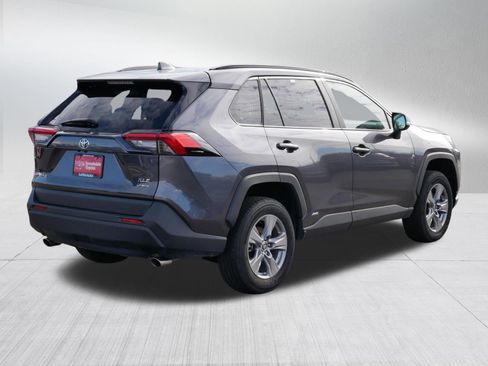 Certified 2025 Toyota RAV4 XLE AWD/4WD image 7