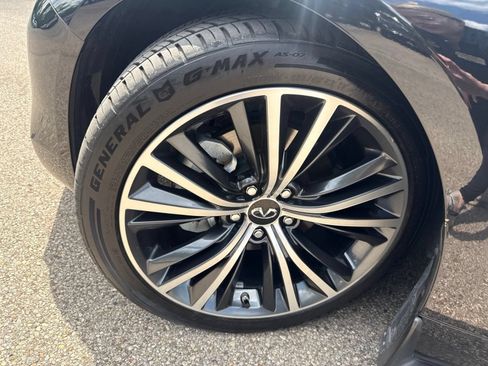 Used 2021 INFINITI Q60 3.0t Luxe RWD image 34