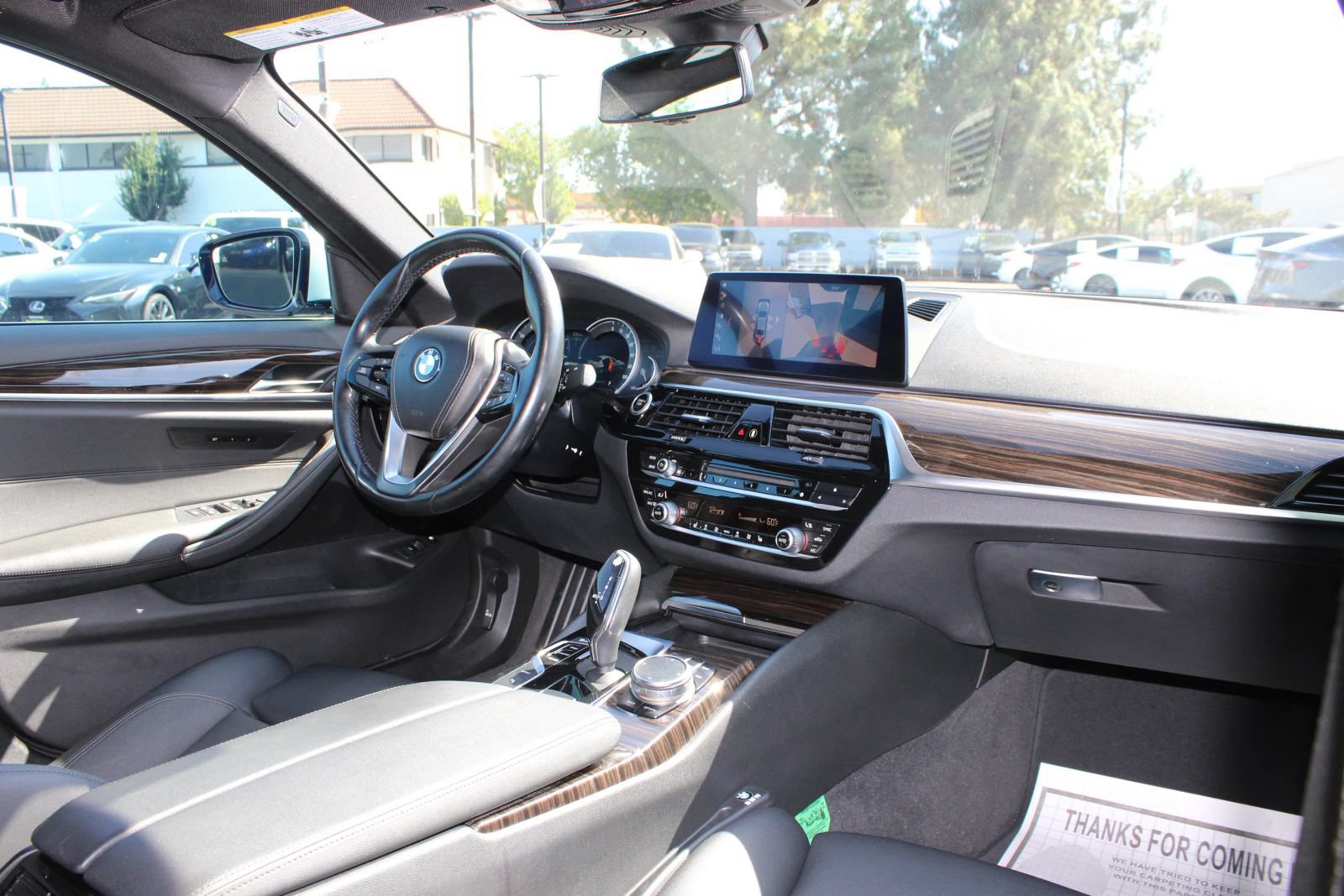 Used 2019 BMW 530e w/ Premium Package RWD image 19
