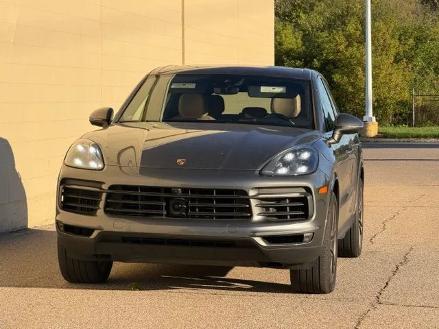 Used 2020 Porsche Cayenne AWD/4WD image 39