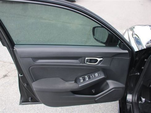 Used 2024 Honda Civic LX image 9