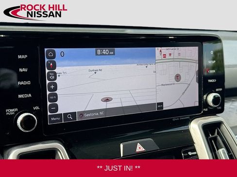 Used 2022 Kia Sorento S FWD image 13