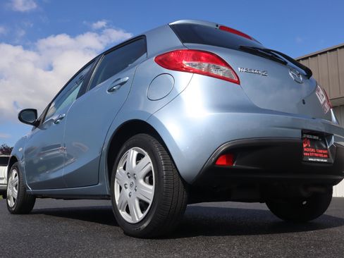 Used 2013 MAZDA MAZDA2 Sport image 19