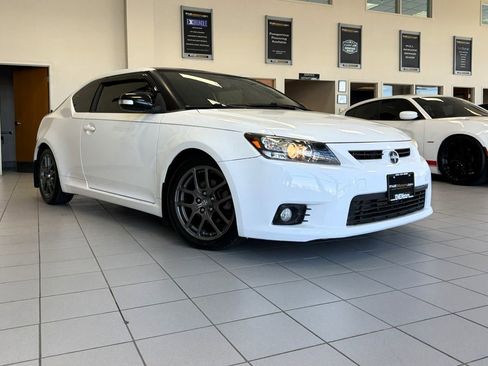 Used 2013 Scion tC FWD image 49