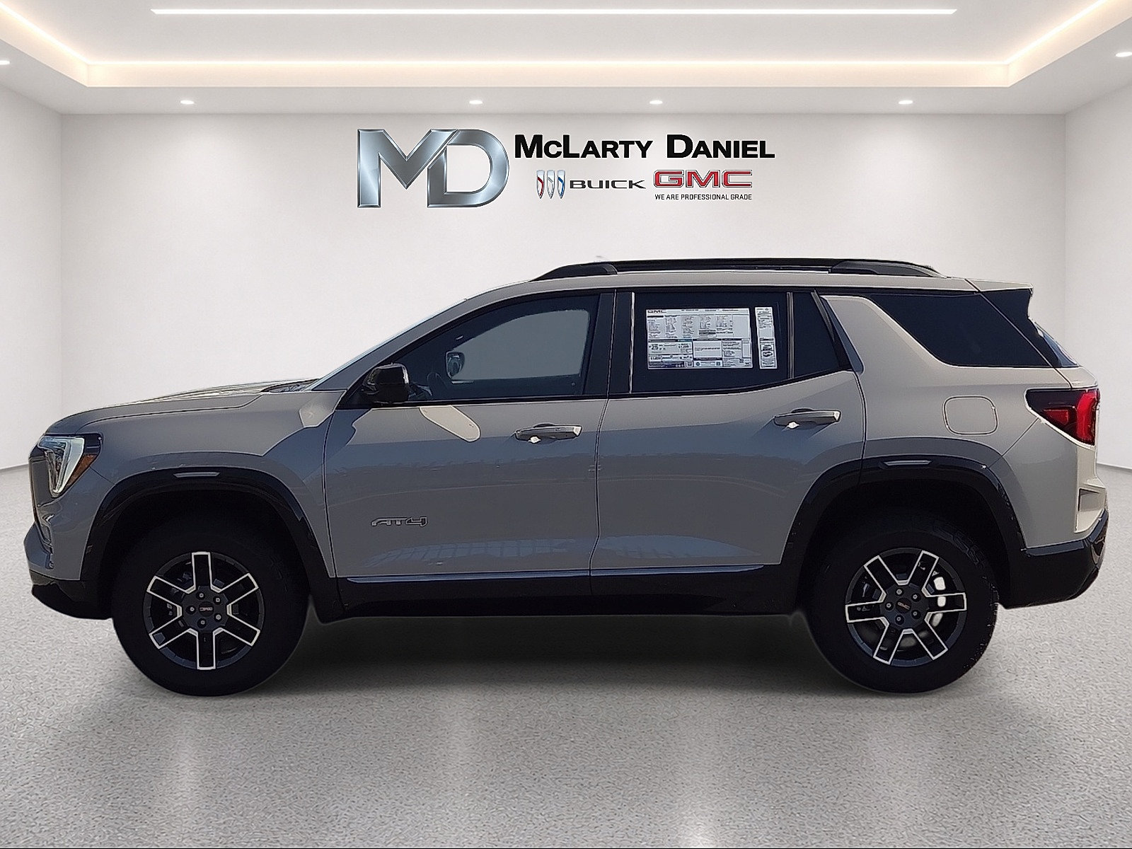 New 2027 GMC Terrain AT4 w/ Technology Package II AWD/4WD image 3
