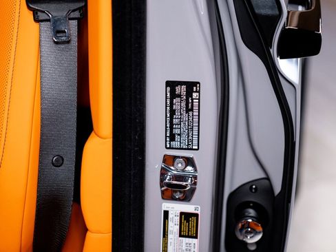 Used 2026 Rolls-Royce Cullinan image 20