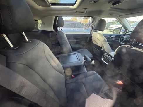 Certified 2025 Kia Carnival SX Prestige image 4