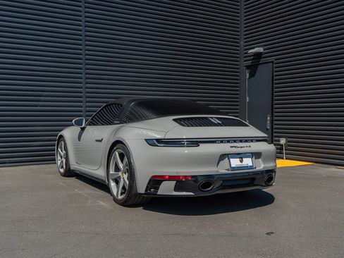 Used 2024 Porsche 911 Targa 4S image 3
