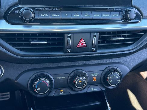 Used 2021 Kia Forte GT-Line w/ GT-Line Premium Package image 14